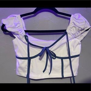 crop top